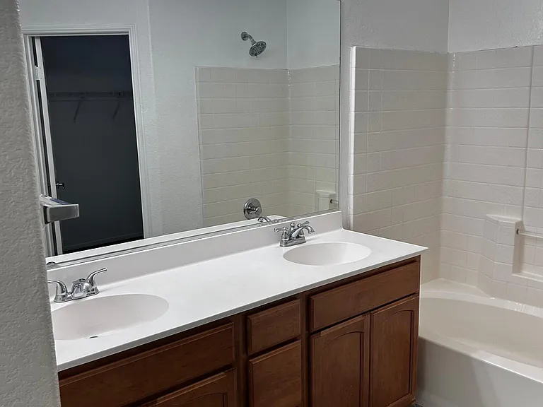 15329 Oak Tree Dr #110 — Photo 41