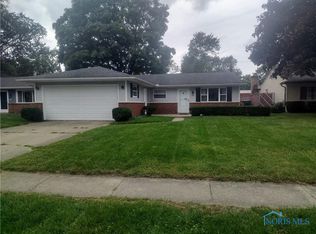 320 Shrewsbury St, Holland, OH 43528