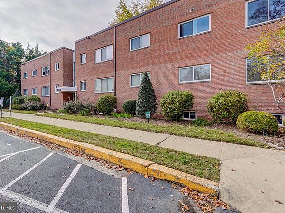 4th image of 9730 Glen Ave APT 202-97