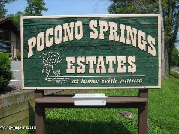 117 E Pocono Dr, Gouldsboro, PA 18424