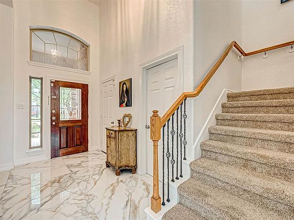 4th image of 26106 Bent Meadow Ct