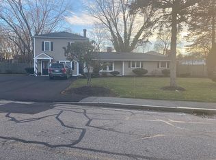 7 Wentworth Rd, Canton, MA 02021