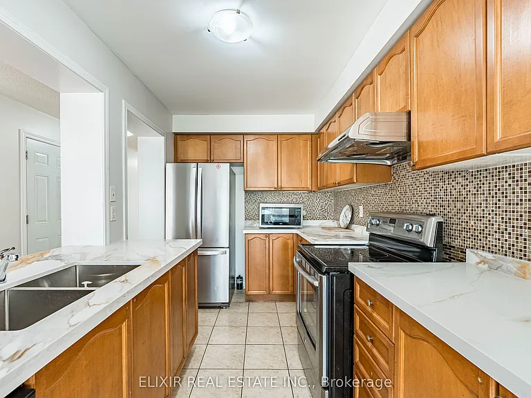 50 Millcar Dr #MAIN LEVEL — Photo 6