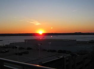 157 Fleet St #914, Chevy Chase, MD 20815