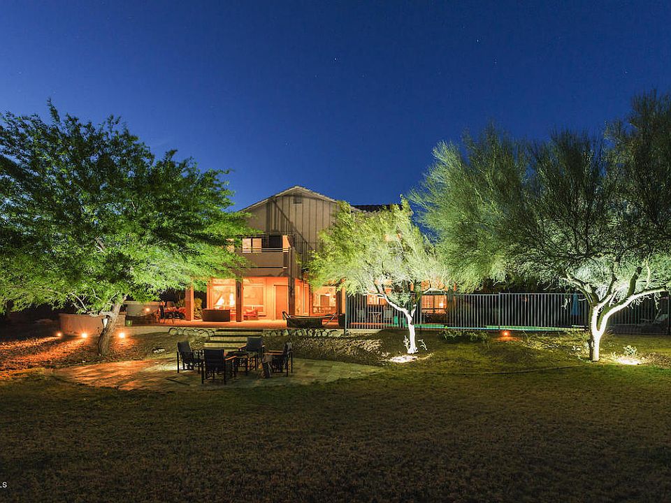 2nd image of 6949 E Sugarloaf Cir