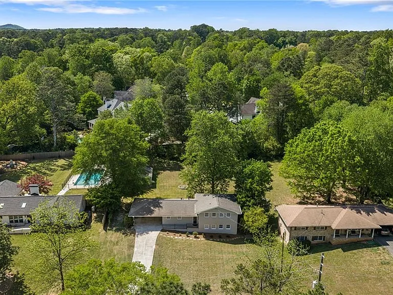 641 Gordon Combs Rd NW — Photo 30