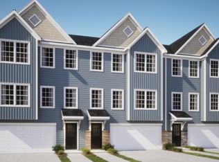 20 Lyriq Ct, Inwood, WV 25428