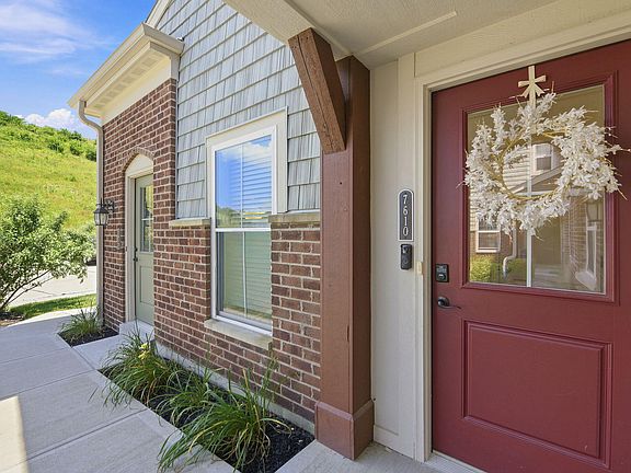 3rd image of 7610 Woodhaven Ct