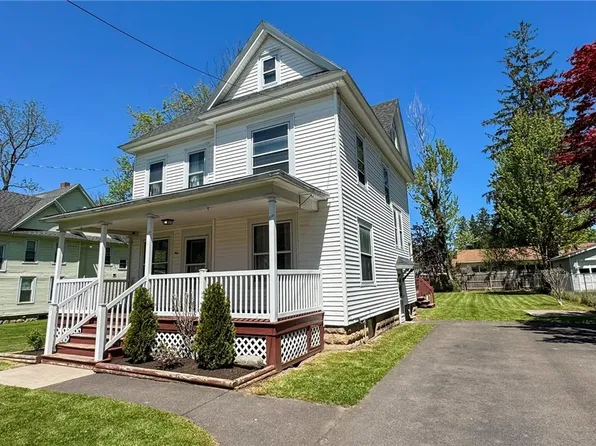 9 1st Ave, Auburn, NY 13021