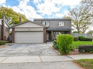 2557 Brasilia Cir, Mississauga, ON L5N2E9