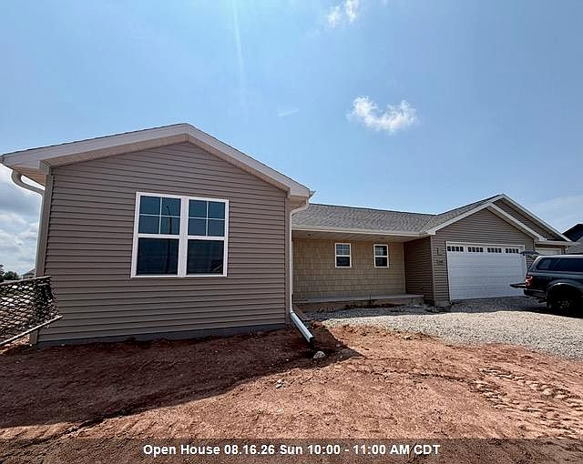 1st image of 2091 Red Fox Ln