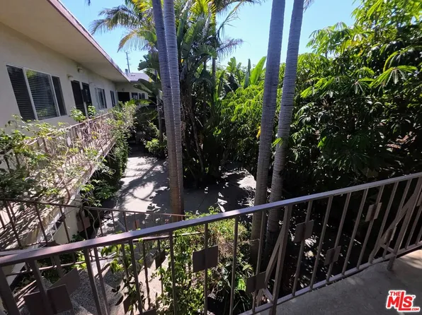 305 Broadway St #20, Venice, CA 90291