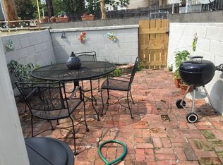 2826 Dillon St, Baltimore, MD 21224