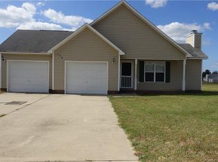 174 Kendall Ct, Raeford, NC 28376