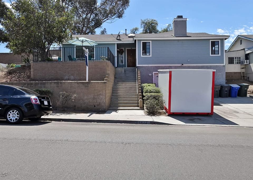 1st image of 1432 Grove St