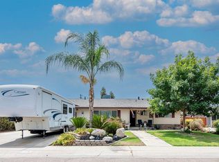 817 W Cambridge Ave, Visalia, CA 93277