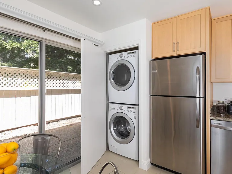 131 Ascot Ct #1 — Photo 9