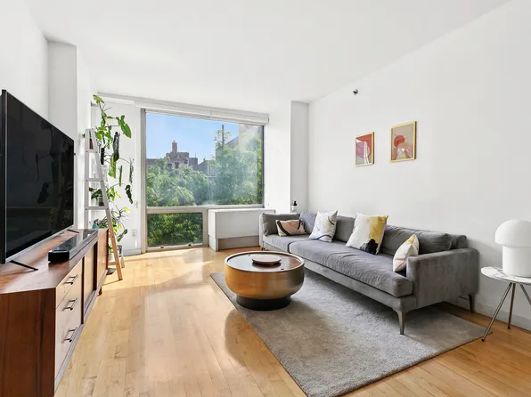 425 East 13th Street 5G image 1 of 18