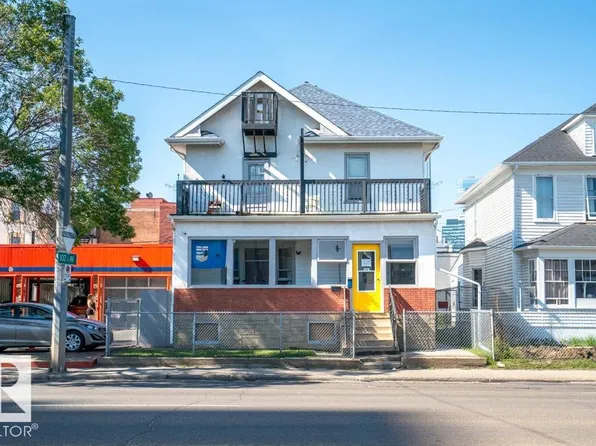 10256 95th St NW, Edmonton, AB T5H 2B4