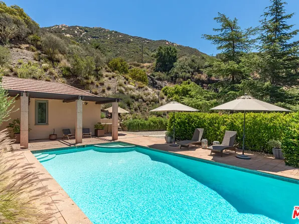 1045 Cold Canyon Rd, Calabasas, CA 91302