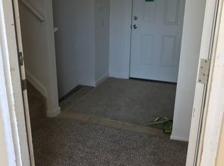 1050 Magnolia St, Colorado Springs, CO 80907