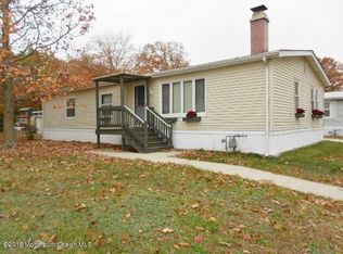 53 Douglas Dr, Jackson, NJ