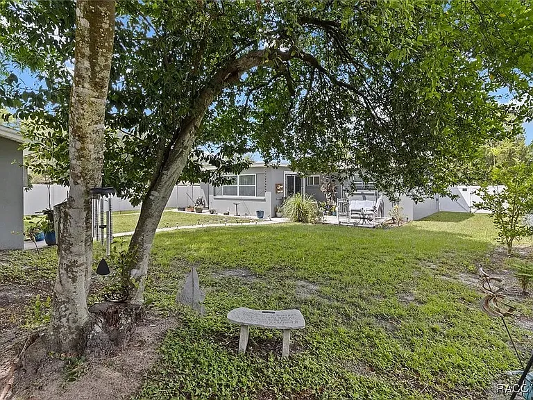 2 William Tell Ln — Photo 30
