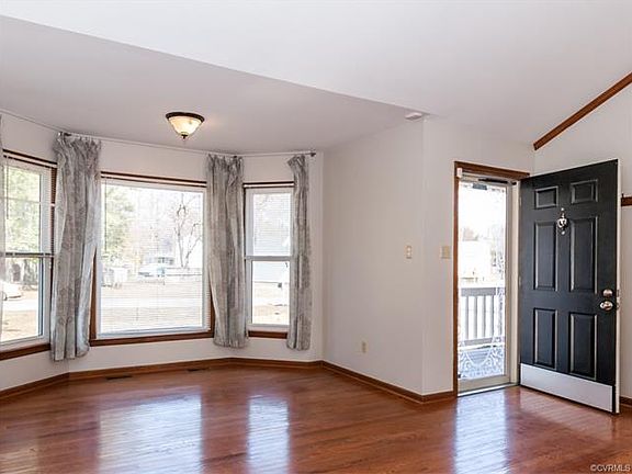 5th image of 14804 Loren Dr