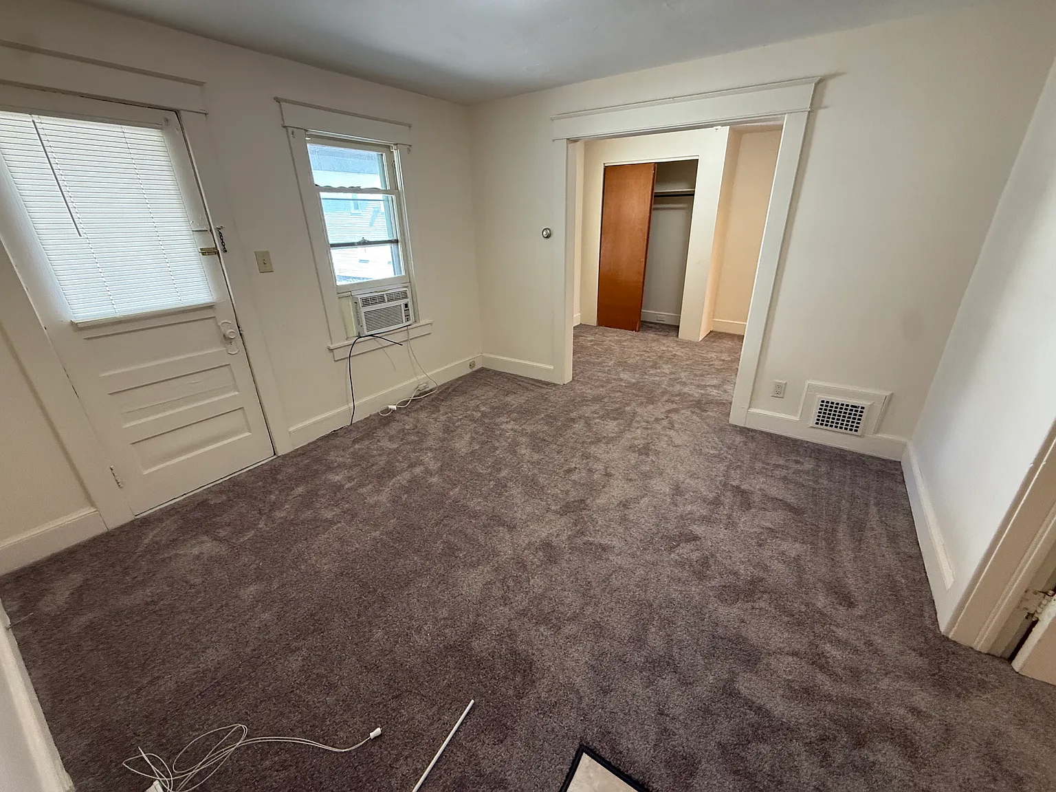 1 bed, 800 sqft, $925 — Photo 3