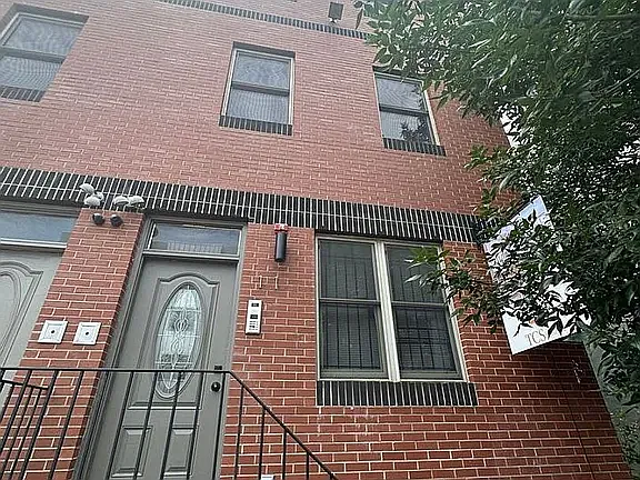 1816 Cecil B Moore Ave #A — Photo 9