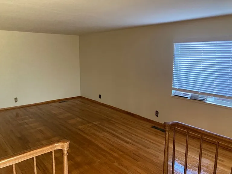 1599 San Gabriel Way — Photo 5