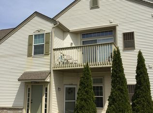 1137 Bedford Ct, Racine, WI 53406