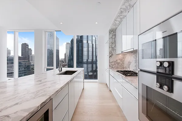 Rented by Compass | media 30