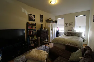 Rented by Mossanen Group