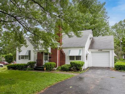 2738 S Crysler Ave, Independence, MO, 64052