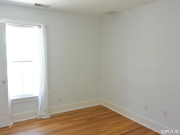 83 South Ave #E — Photo 11