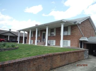 424 Lyttle Blvd, Hazard, KY 41701