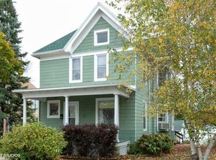 113 S Cedar St, Horicon, WI 53032