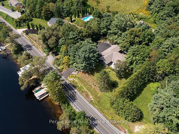 3rd image of 179 Santas Village Rd