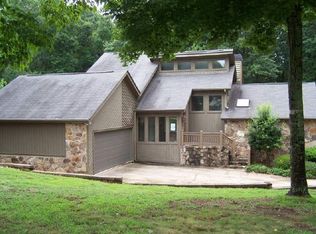 3541 Mill Rd, Gainesville, GA 30504