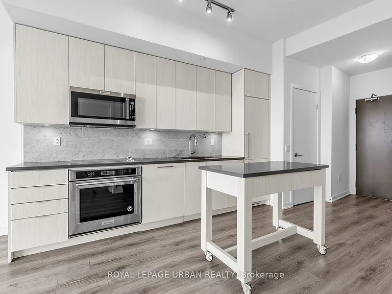 38 Iannuzzi St #2311 — Photo 5