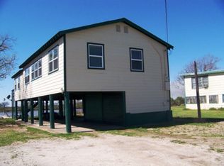 1380 County Road 616 Seagull, Sargent, TX 77414