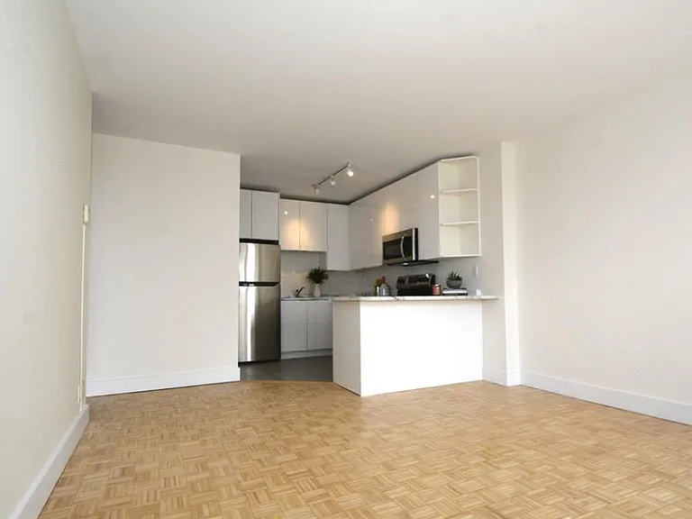 5885 Spring Garden Rd — Photo 7