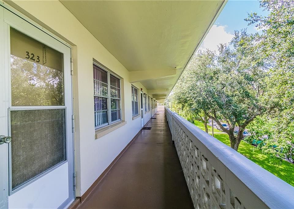 1st image of 8101 11th St N APT 323