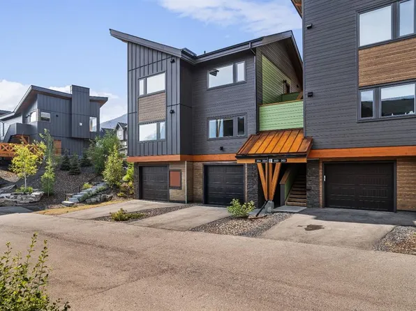 209 N Stewart Creek Rise #204I, Canmore, AB T1W 0L8