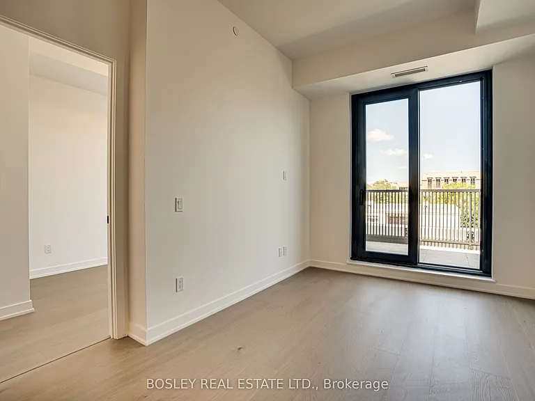 91 Montclair Ave #812 — Photo 17