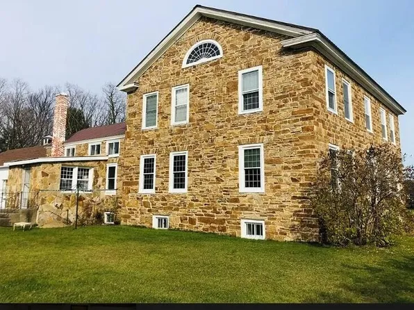 276 Route 9n, Keeseville, NY 12944