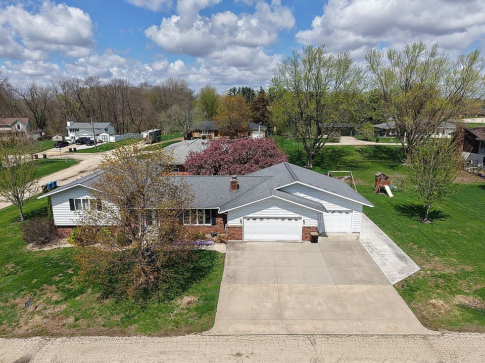 1st image of 801 Fowler Rd