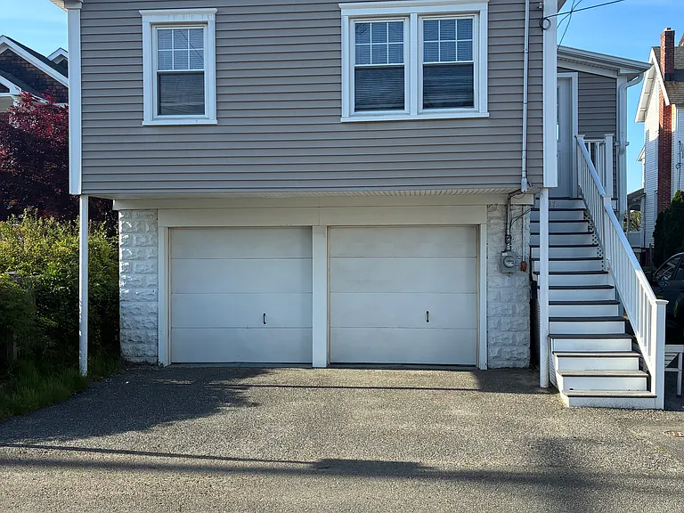 217 Garfield Ln — Photo 9