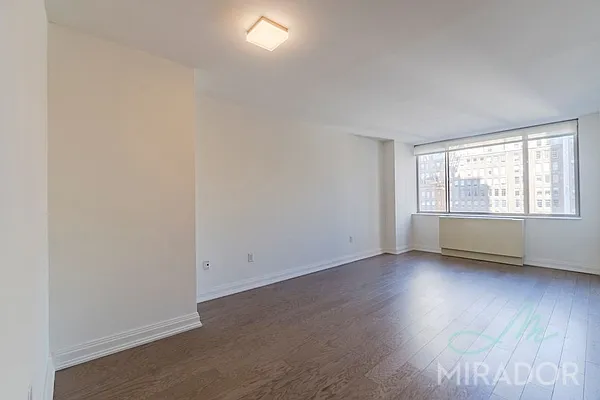 Rented by Mirador Real Estate | media 1